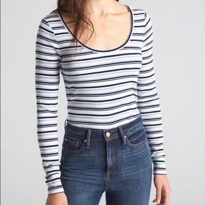 GAP long sleeve shirt